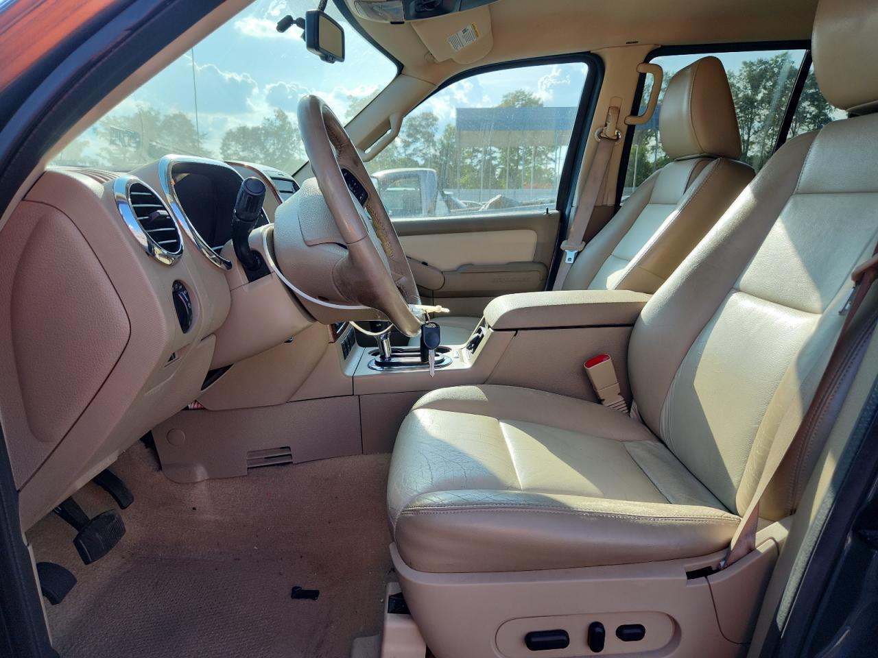 2009 Ford Explorer Eddie Bauer VIN: 1FMEU64E29UA38463 Lot: 63054145