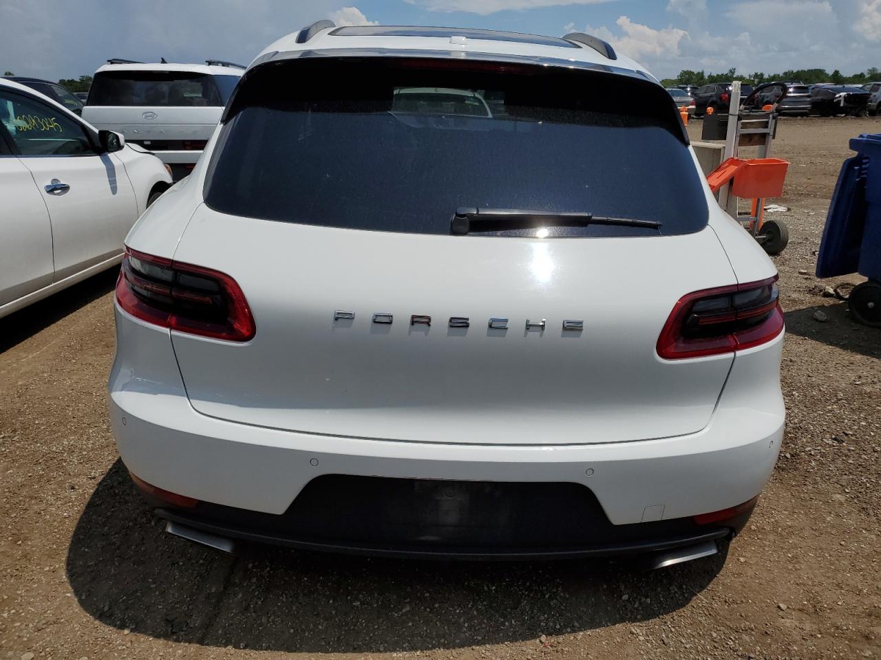 2018 Porsche Macan VIN: WP1AA2A56JLB13473 Lot: 62412265