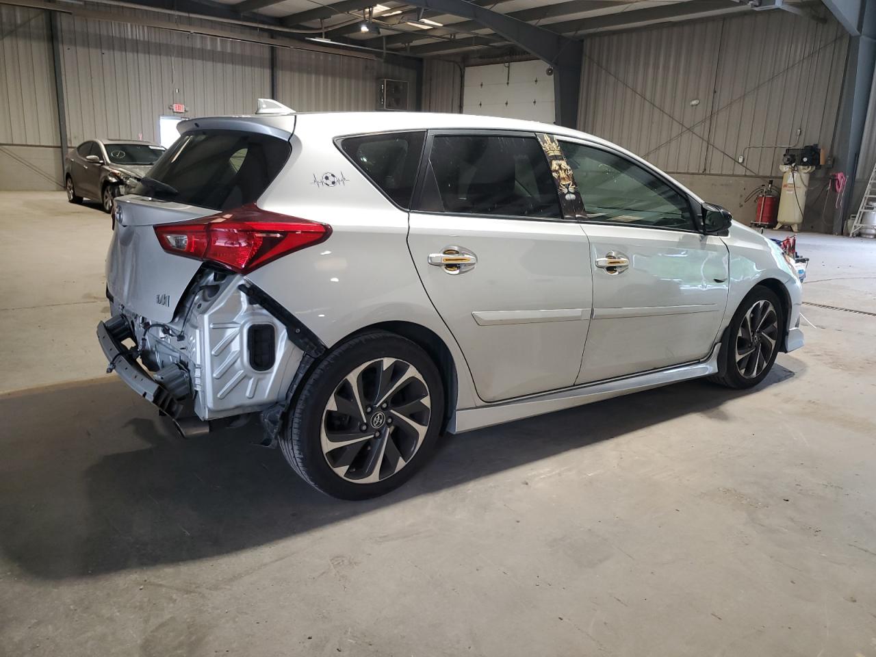 2018 Toyota Corolla Im VIN: JTNKARJE3JJ557609 Lot: 62709405