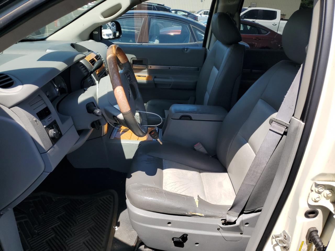 2007 Chrysler Aspen Limited VIN: 1A8HX58267F526764 Lot: 62225435