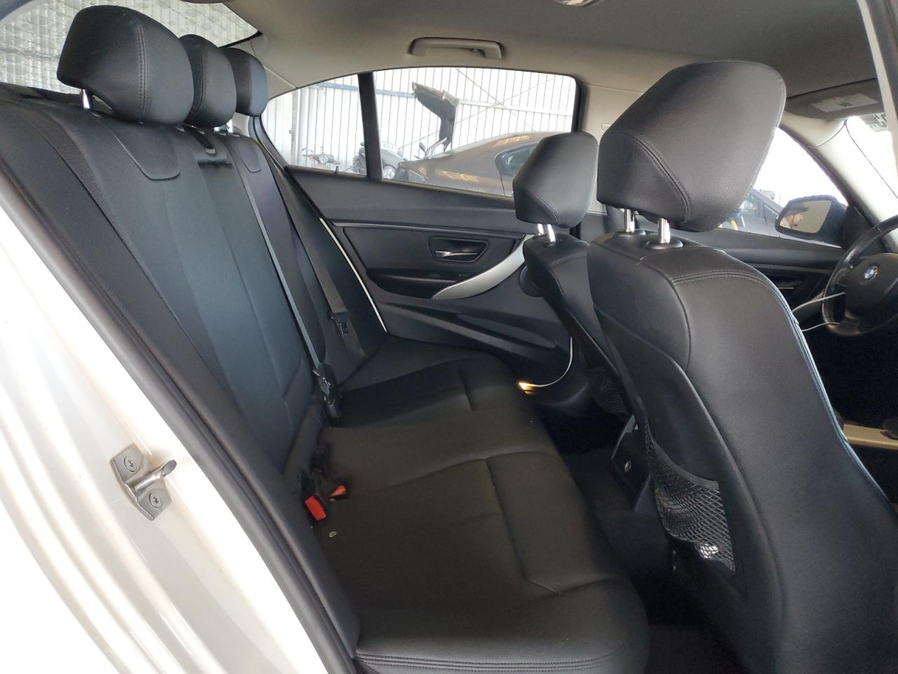 BMW 3 SERIES 2013 VIN WBA3C1G56DNR44970 photo 10