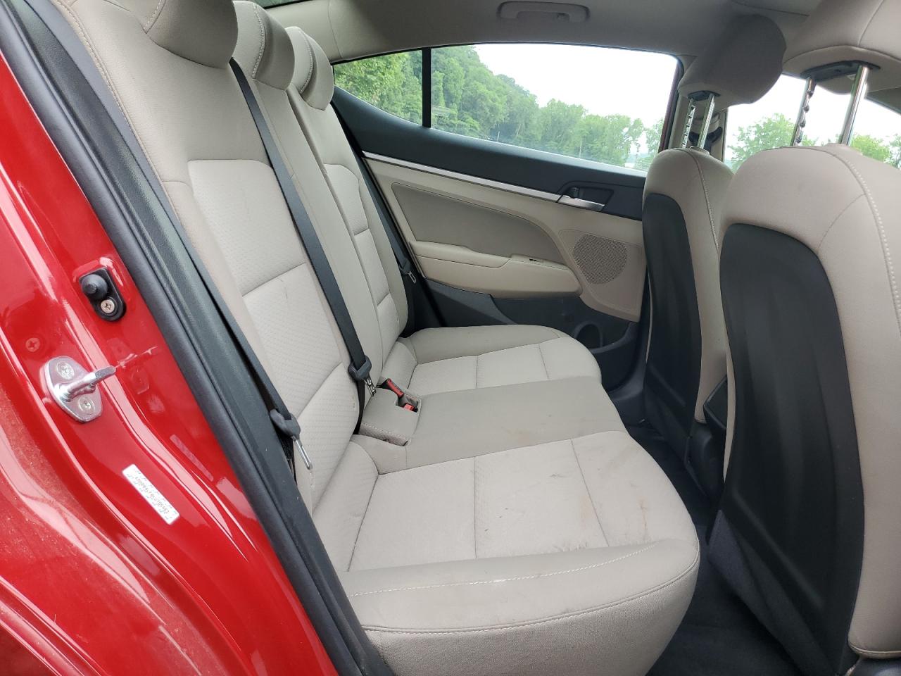 2019 Hyundai Elantra Sel VIN: KMHD84LF0KU785483 Lot: 60990785