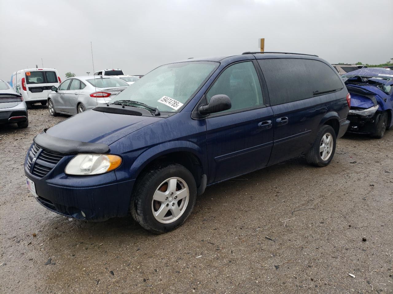 2006 Dodge Grand Caravan Sxt იყიდება Indianapolis-ში, IN - Minor Dent/Scratches