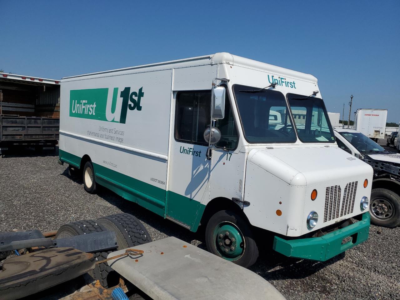 FREIGHTLINER ALL OTHER 2014 VIN 4UZAC2DV0ECFV2034 photo 4