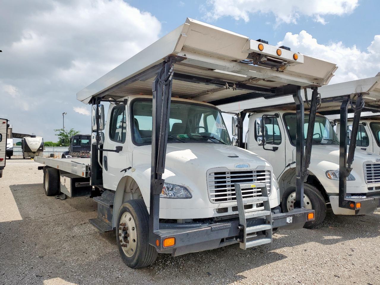 2017 Freightliner Business Class M2 Rollback Truck for Sale in Wilmer, TX - Normal Wear