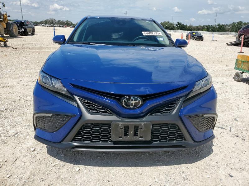  TOYOTA CAMRY 2023 Синий