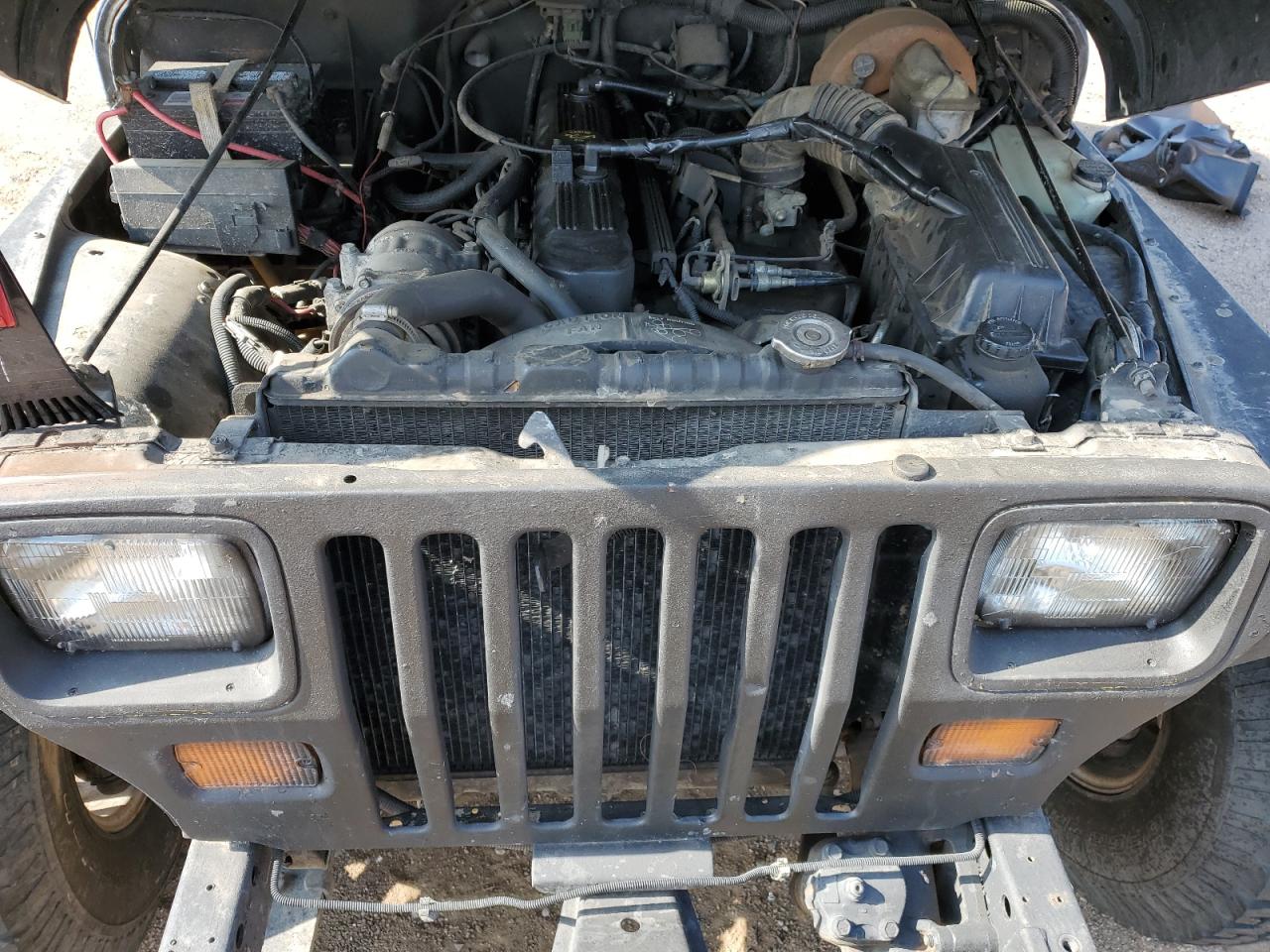1992 Jeep Wrangler / Yj Renegade VIN: 2J4FY69S4NJ550950 Lot: 62849315