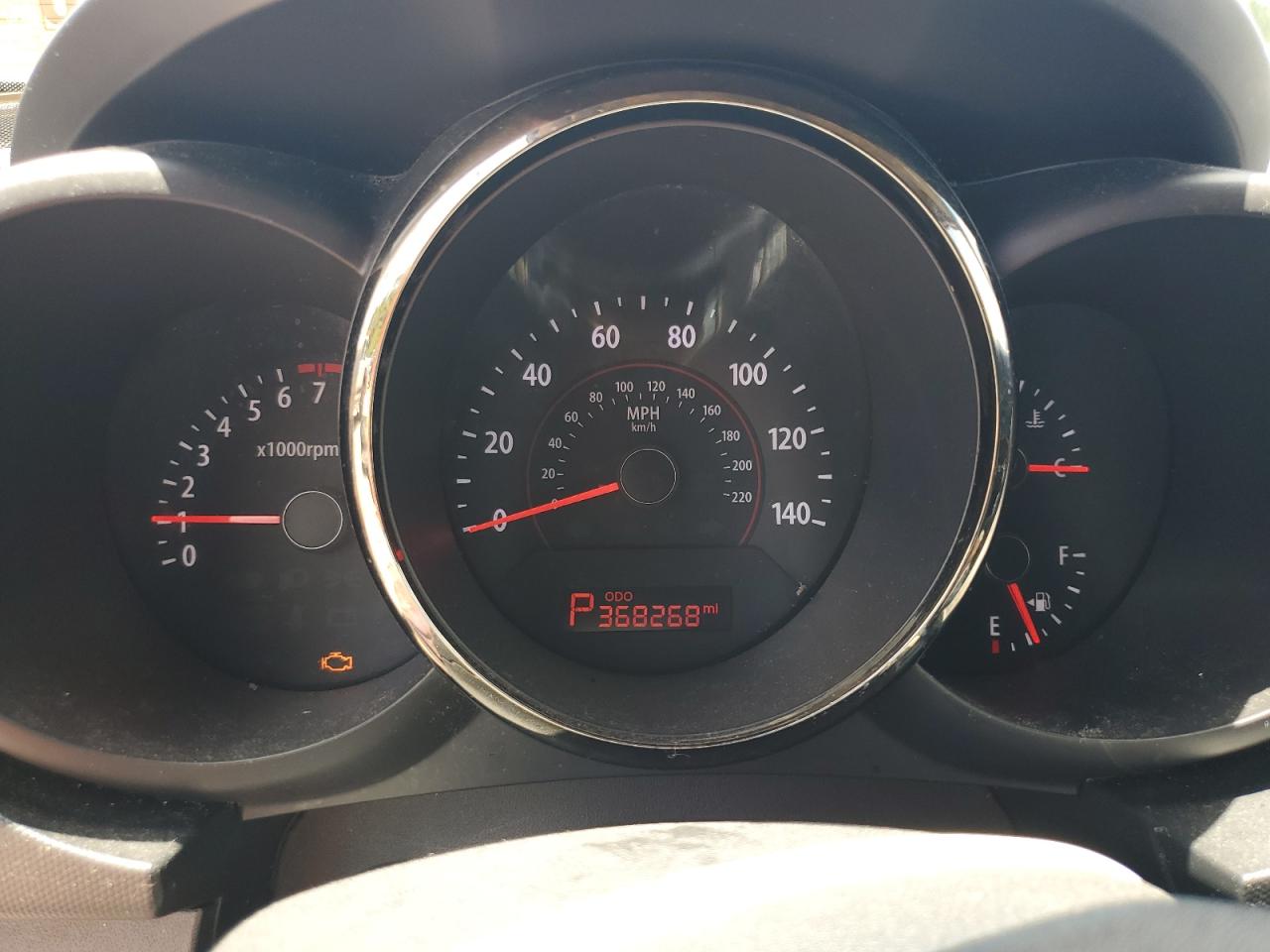 2010 Kia Soul + VIN: KNDJT2A25A7124068 Lot: 61466525