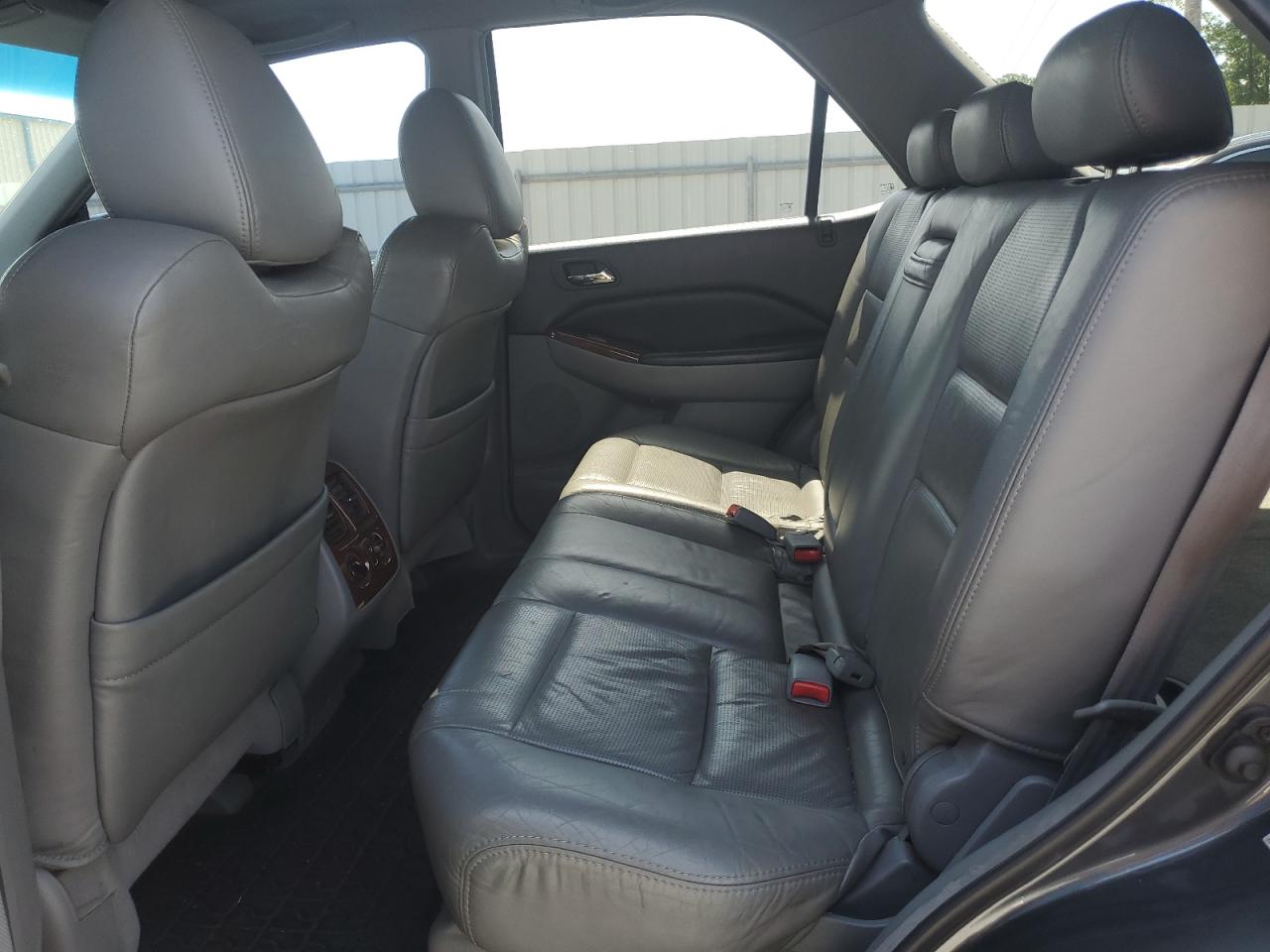 2004 Acura Mdx Touring VIN: 2HNYD18984H529515 Lot: 61549065