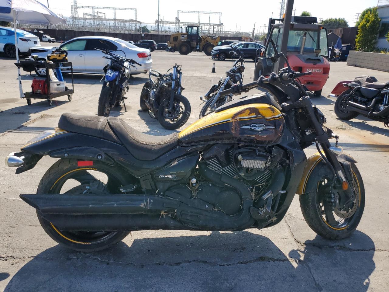 2014 Suzuki Vzr1800