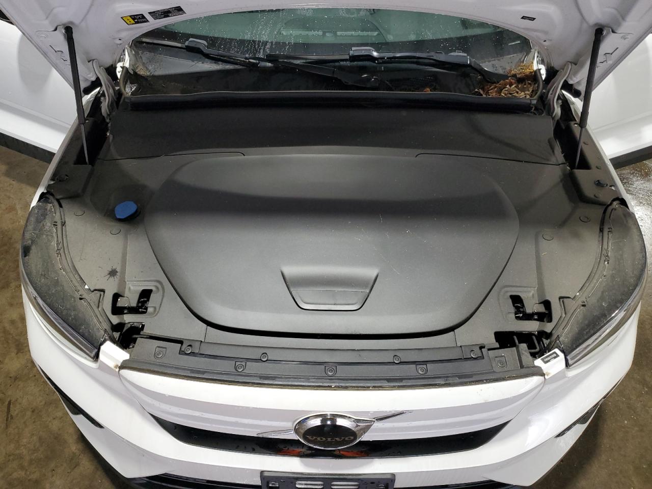 2023 Volvo Xc40 Recharge Core VIN: YV4ED3UK2P2101768 Lot: 60628105