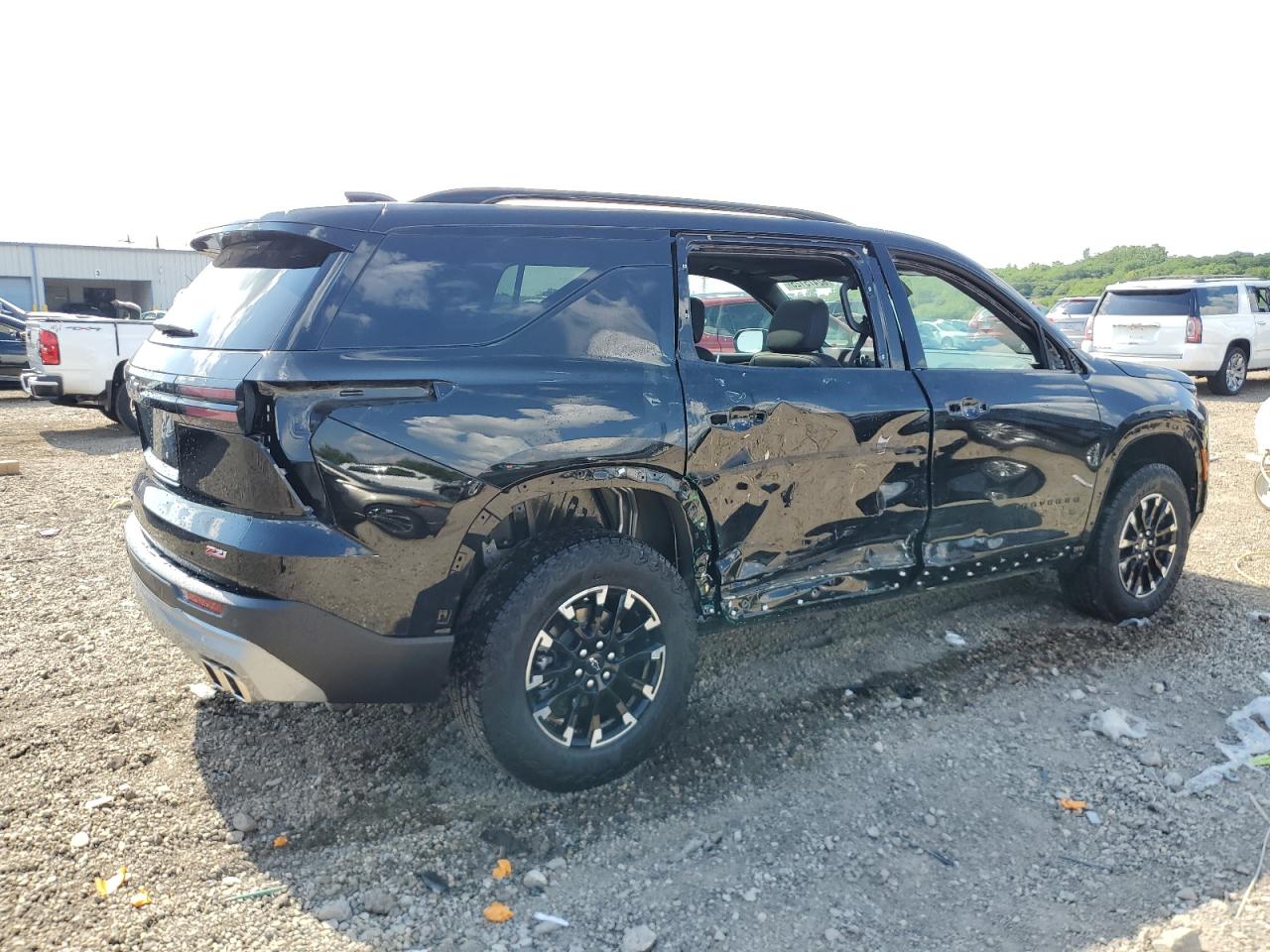 CHEVROLET TRAVERSE 2024 VIN 1GNEVJKS9RJ179892 zdjęcie 3