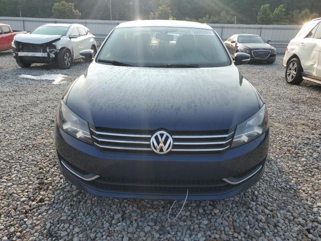  VOLKSWAGEN PASSAT 2015 Синій