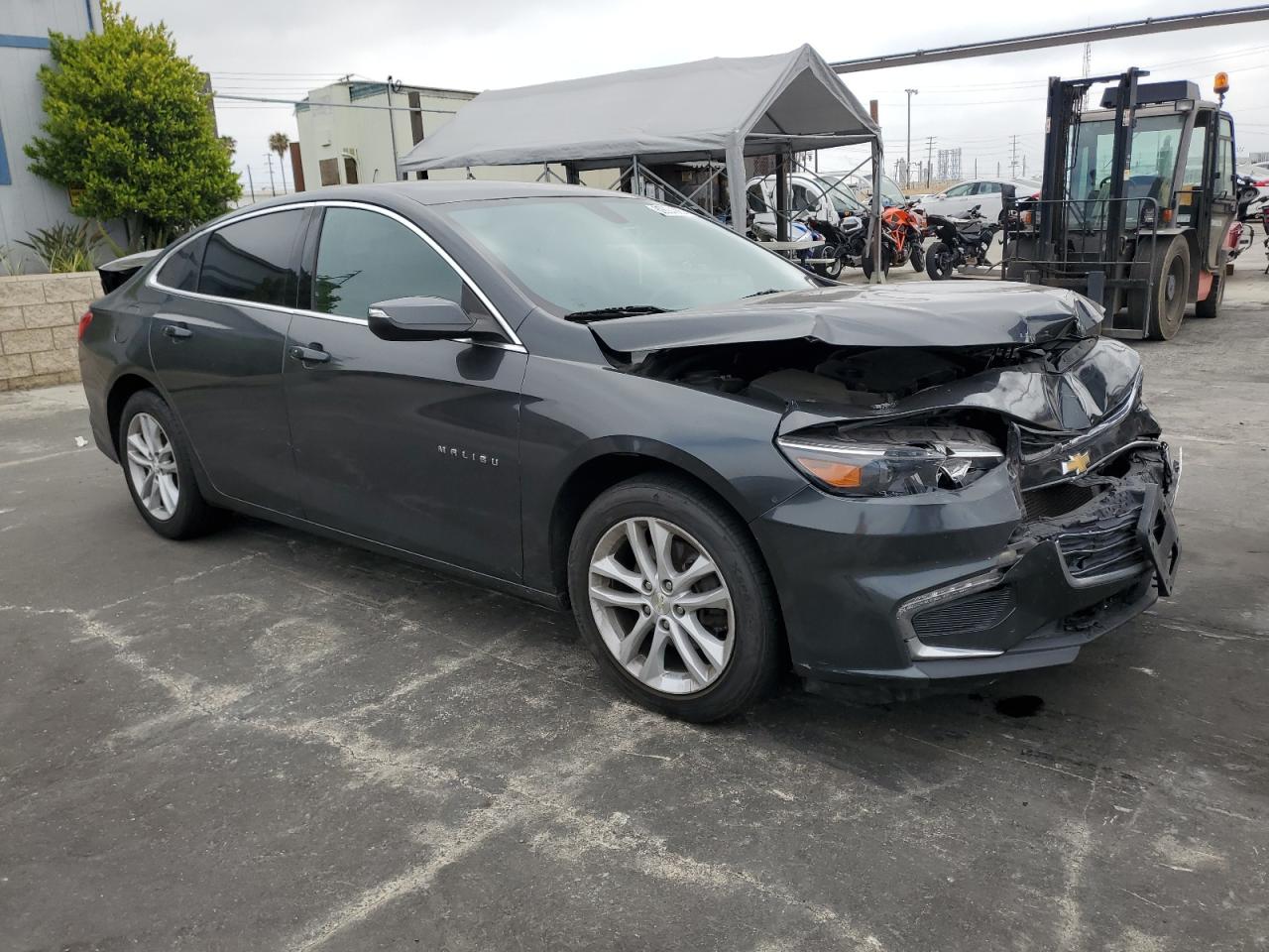 CHEVROLET MALIBU 2018 VIN 1G1ZD5ST7JF191035 фото 4