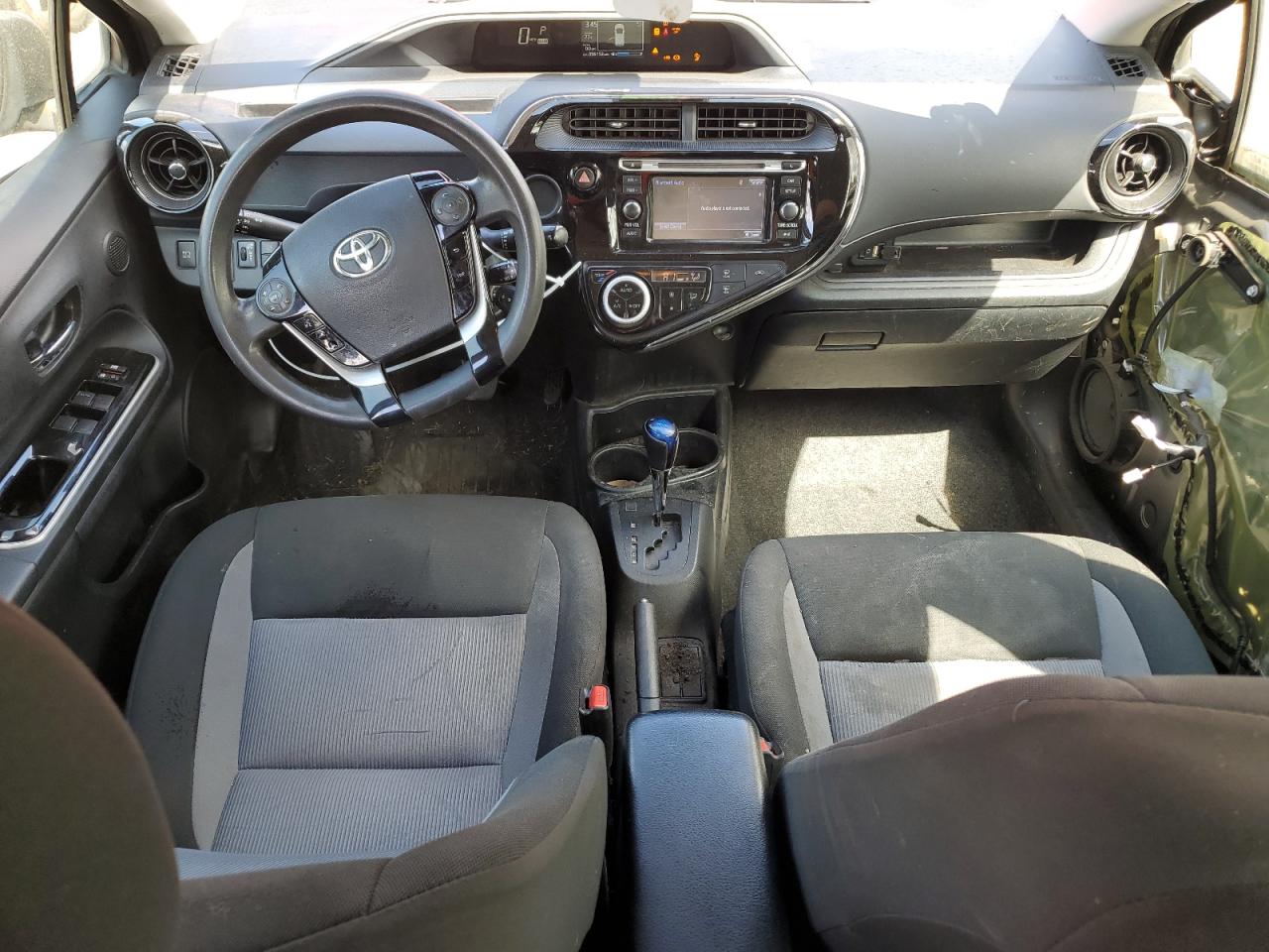 2018 Toyota Prius C VIN: JTDKDTB39J1604972 Lot: 61469035