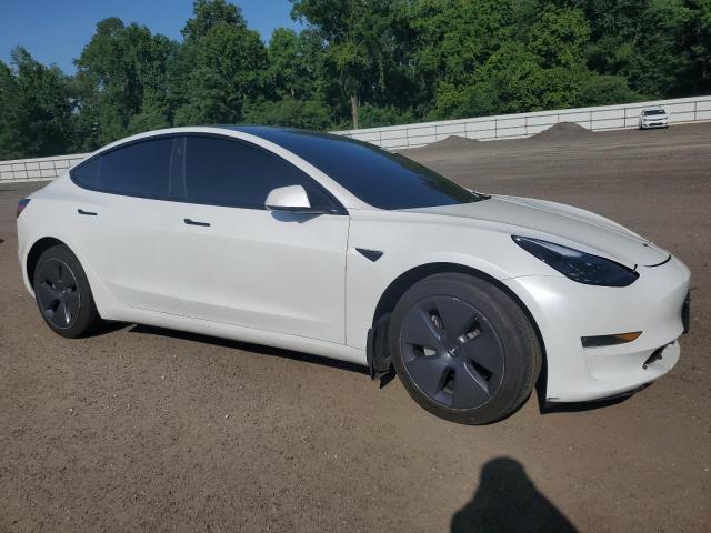  TESLA MODEL 3 2022 Белый