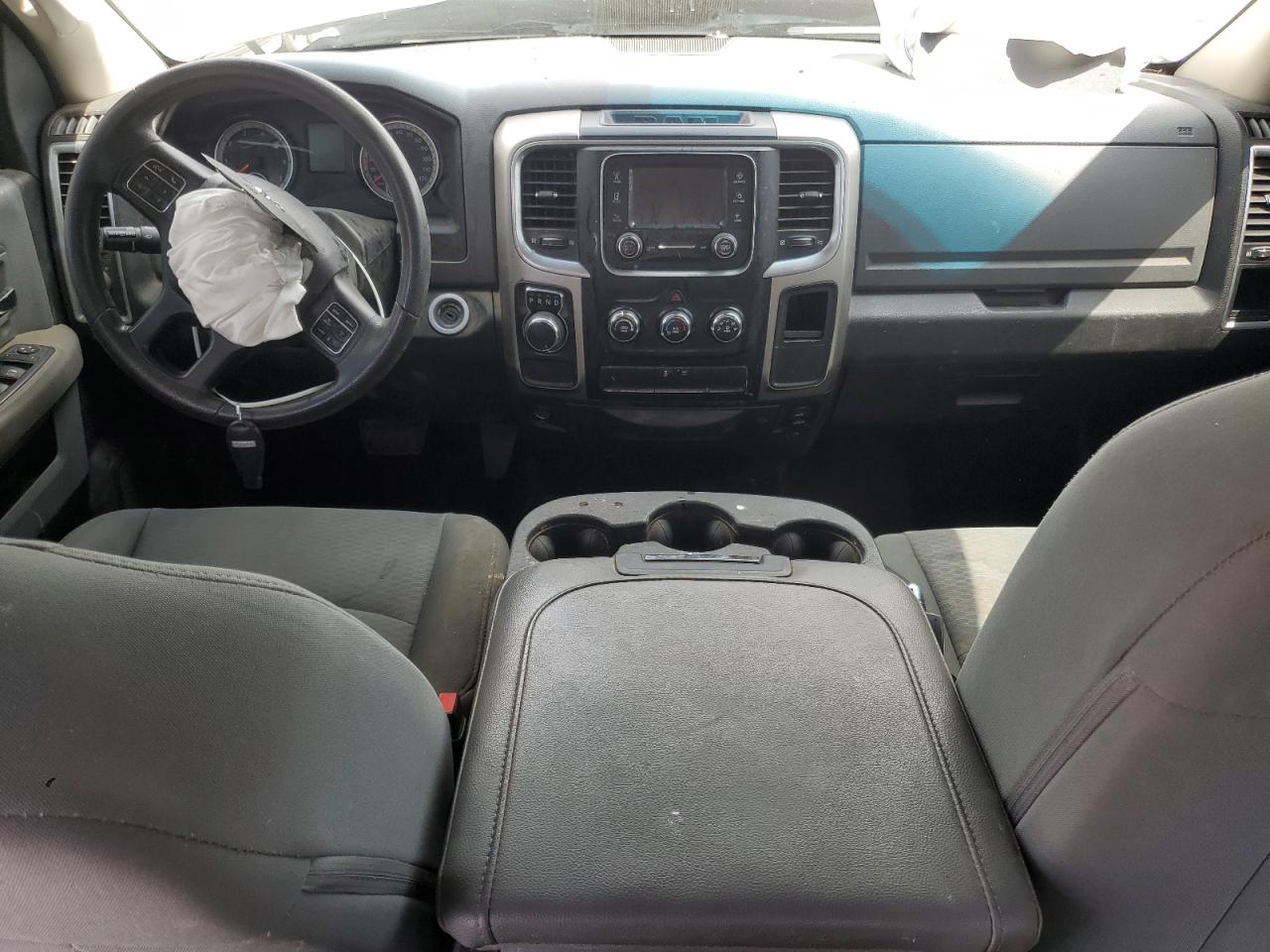 2017 Ram 1500 Slt VIN: 1C6RR6GG3HS584937 Lot: 62136135