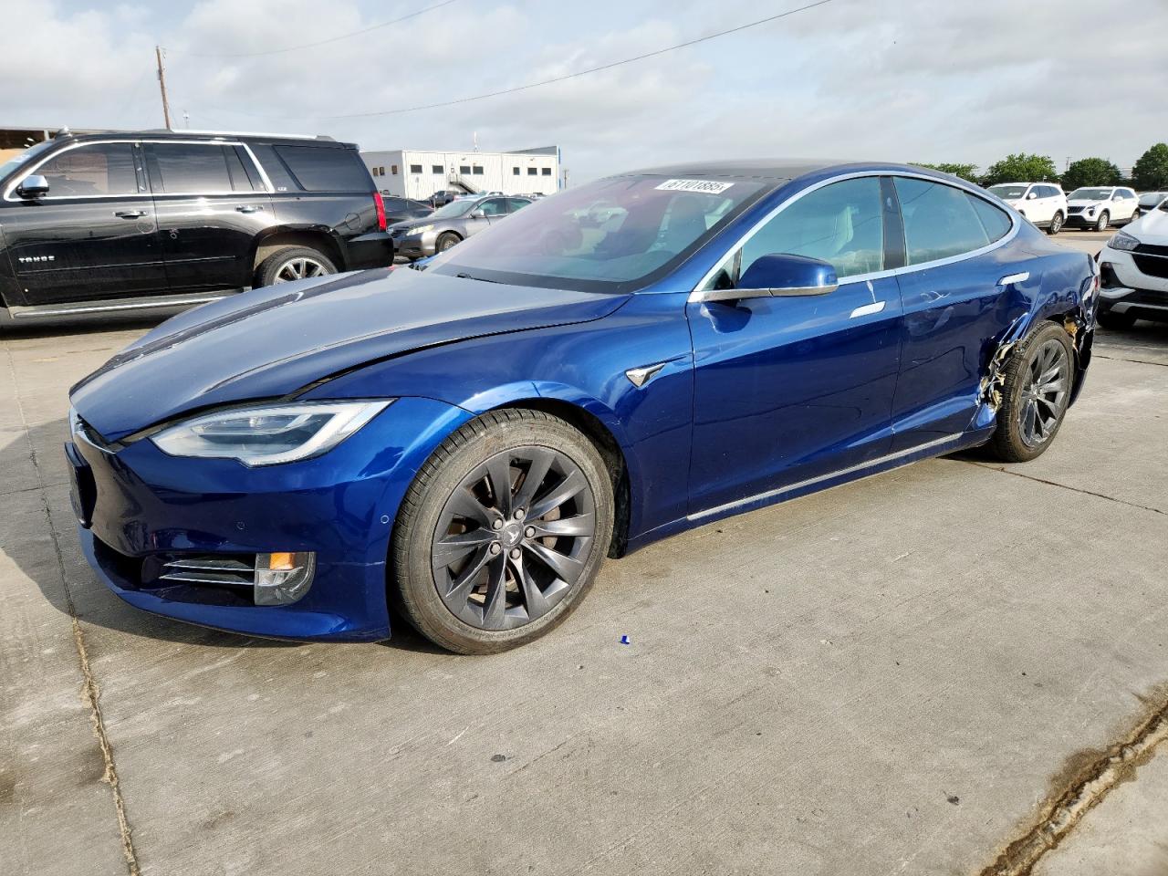 Grand Prairie, TX에서 판매 중인 2018 Tesla Model S - Side