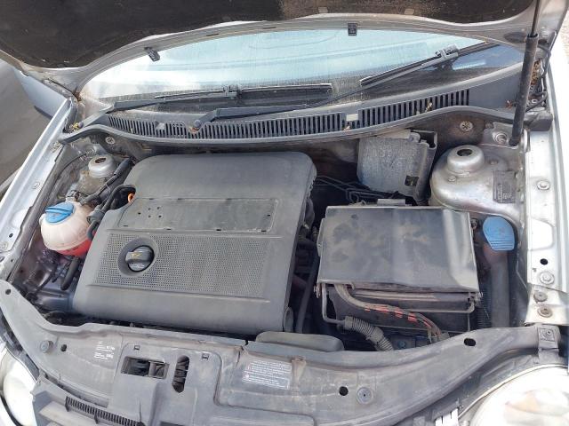 2004 VOLKSWAGEN POLO TWIST