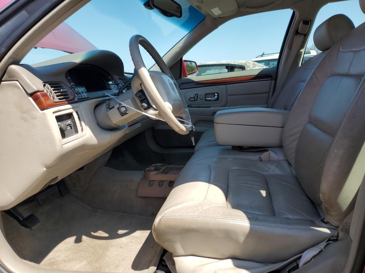 1999 Cadillac Deville VIN: 1G6KD54Y7XU723747 Lot: 59883975