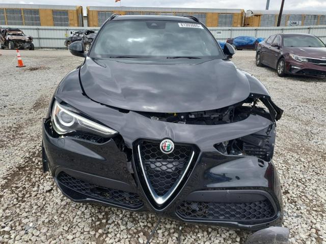  ALFA ROMEO STELVIO 2022 Czarny