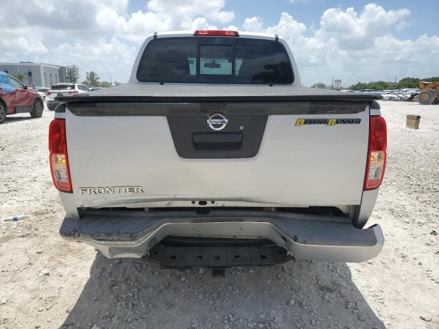  NISSAN FRONTIER 2016 Сріблястий