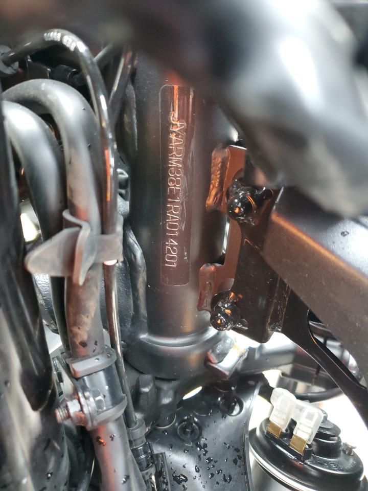 YAMAHA YZFR7 2024 VIN JYARM38E1RA014201 zdjęcie 9