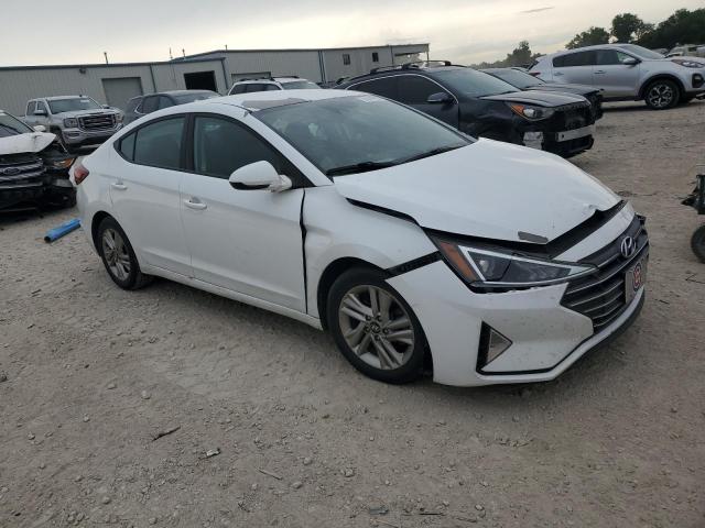  HYUNDAI ELANTRA 2019 Белы