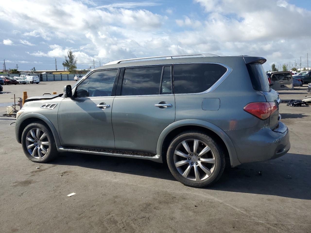 INFINITI QX56 2012 VIN JN8AZ2NE1C9015847 zdjęcie 2