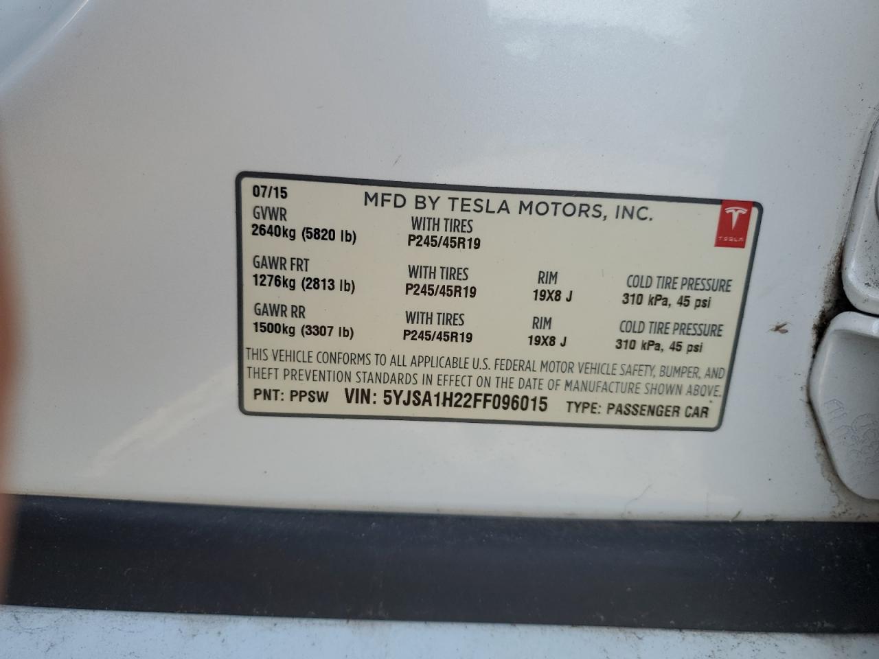 2015 Tesla Model S 85D VIN: 5YJSA1H22FF096015 Lot: 59044475