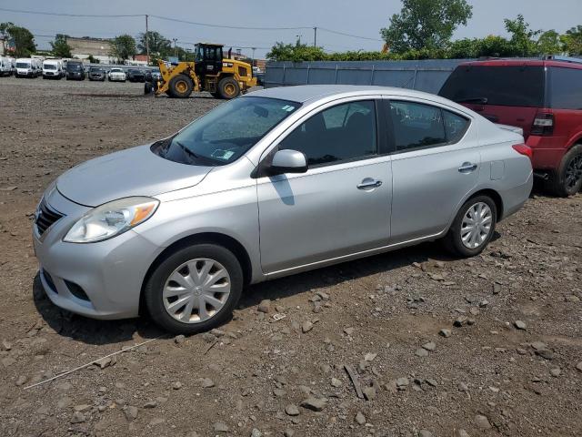 2013 Nissan Versa S