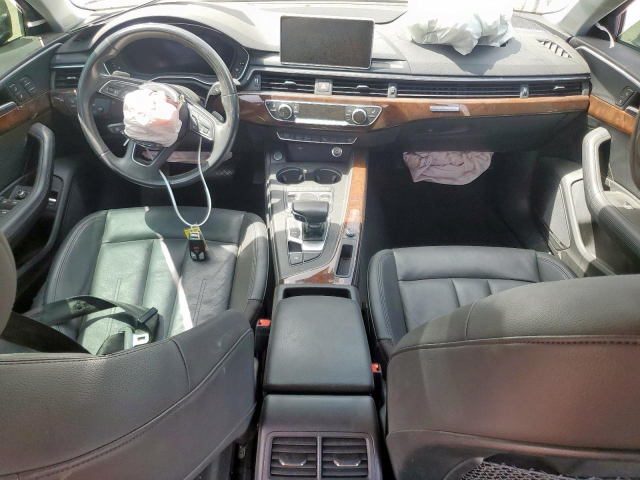 2019 Audi A4 Premium Plus VIN: WAUENAF45KN004815 Lot: 61370485