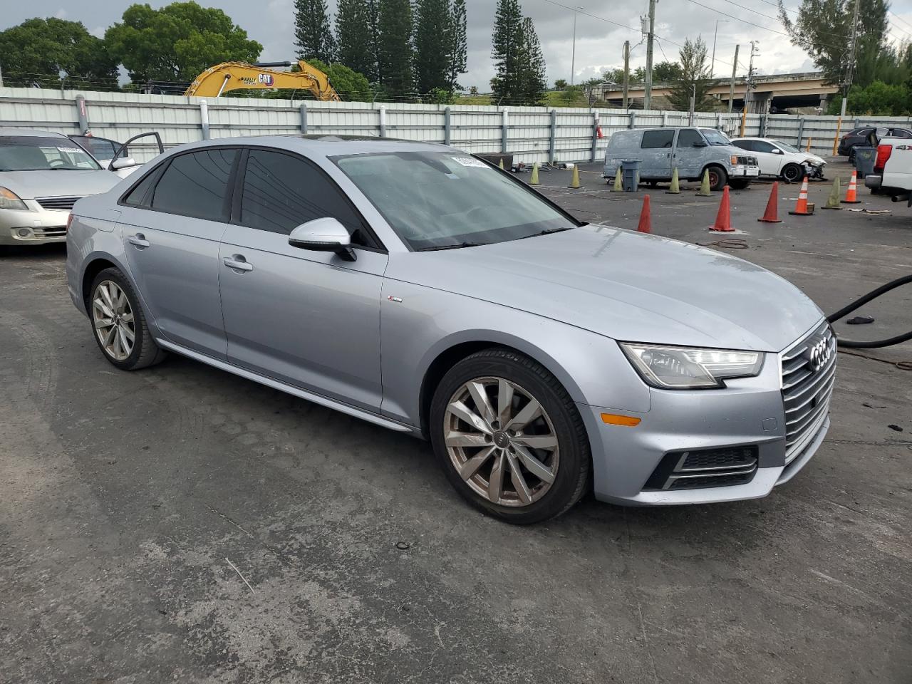 AUDI A4 2018 VIN WAUKMAF45JA084922 zdjęcie 4