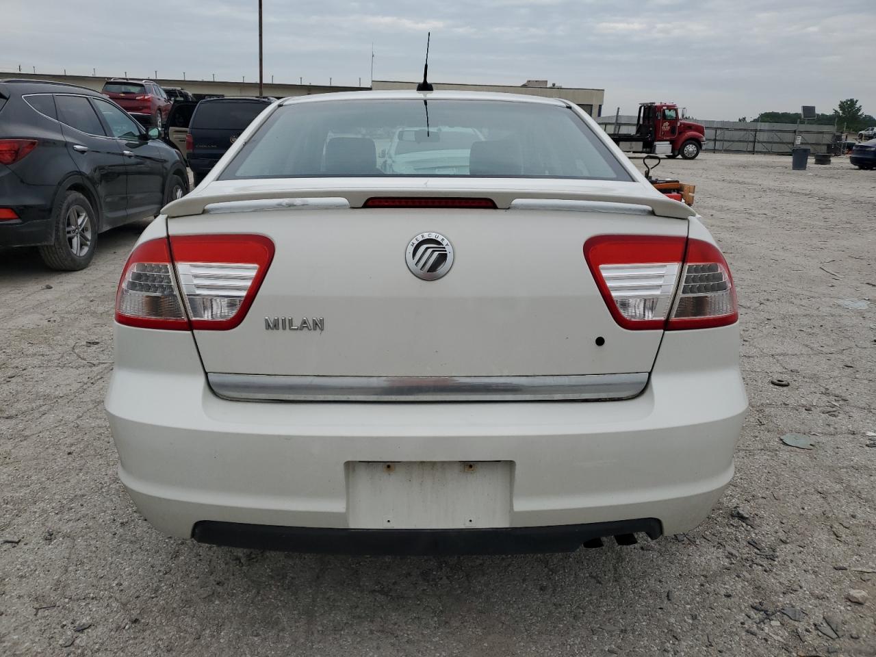 2008 Mercury Milan VIN: 3MEHM07Z68R617053 Lot: 61035435