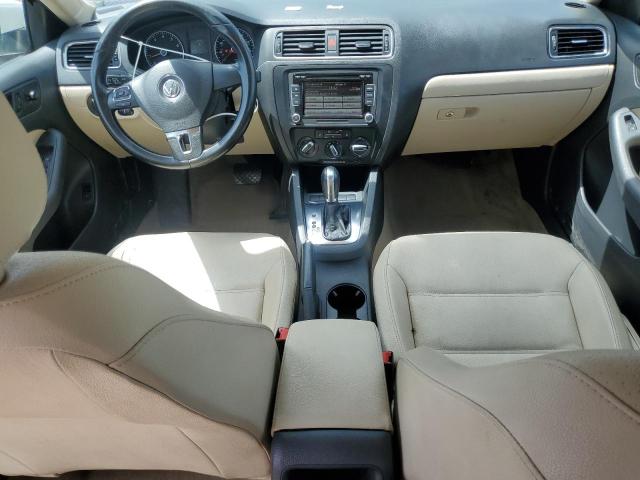 Седани VOLKSWAGEN JETTA 2012 Білий