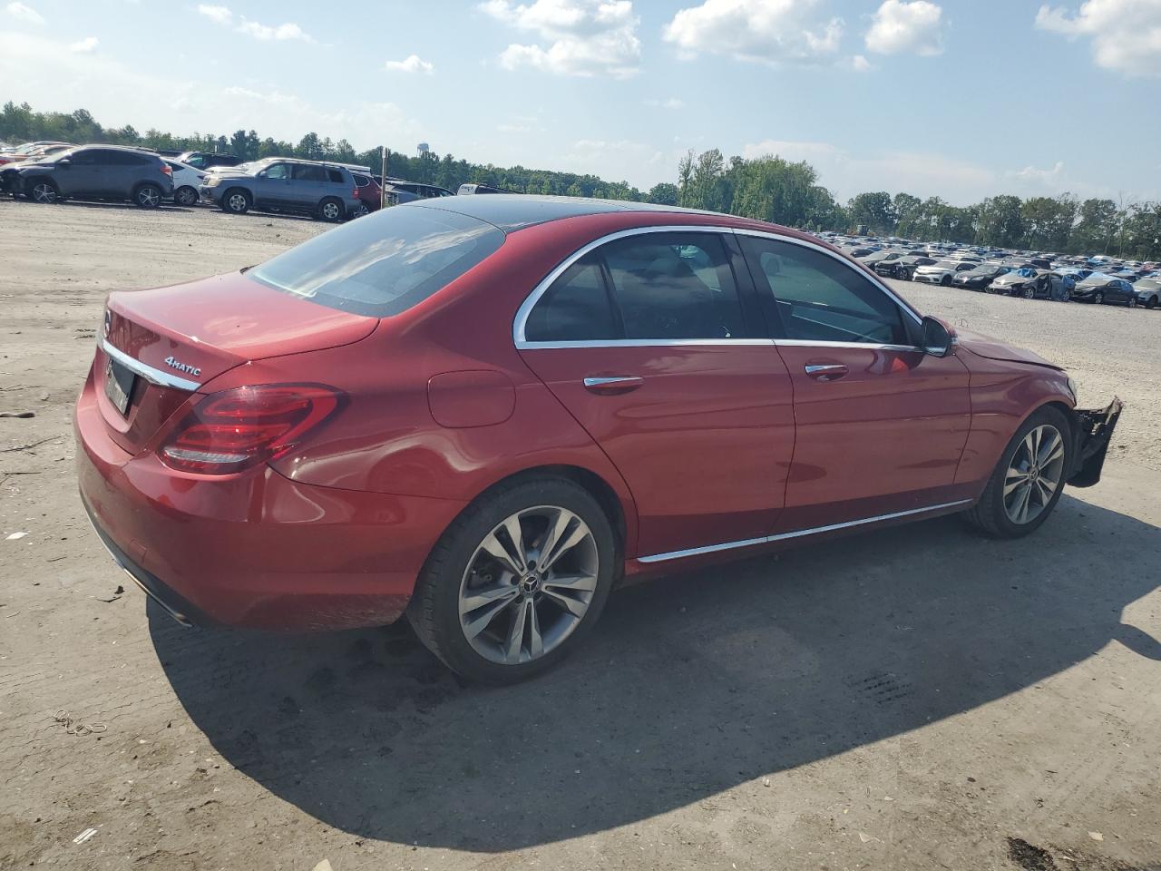 MERCEDES-BENZ C-CLASS 2017 VIN 55SWF4KB8HU214258 photo 3