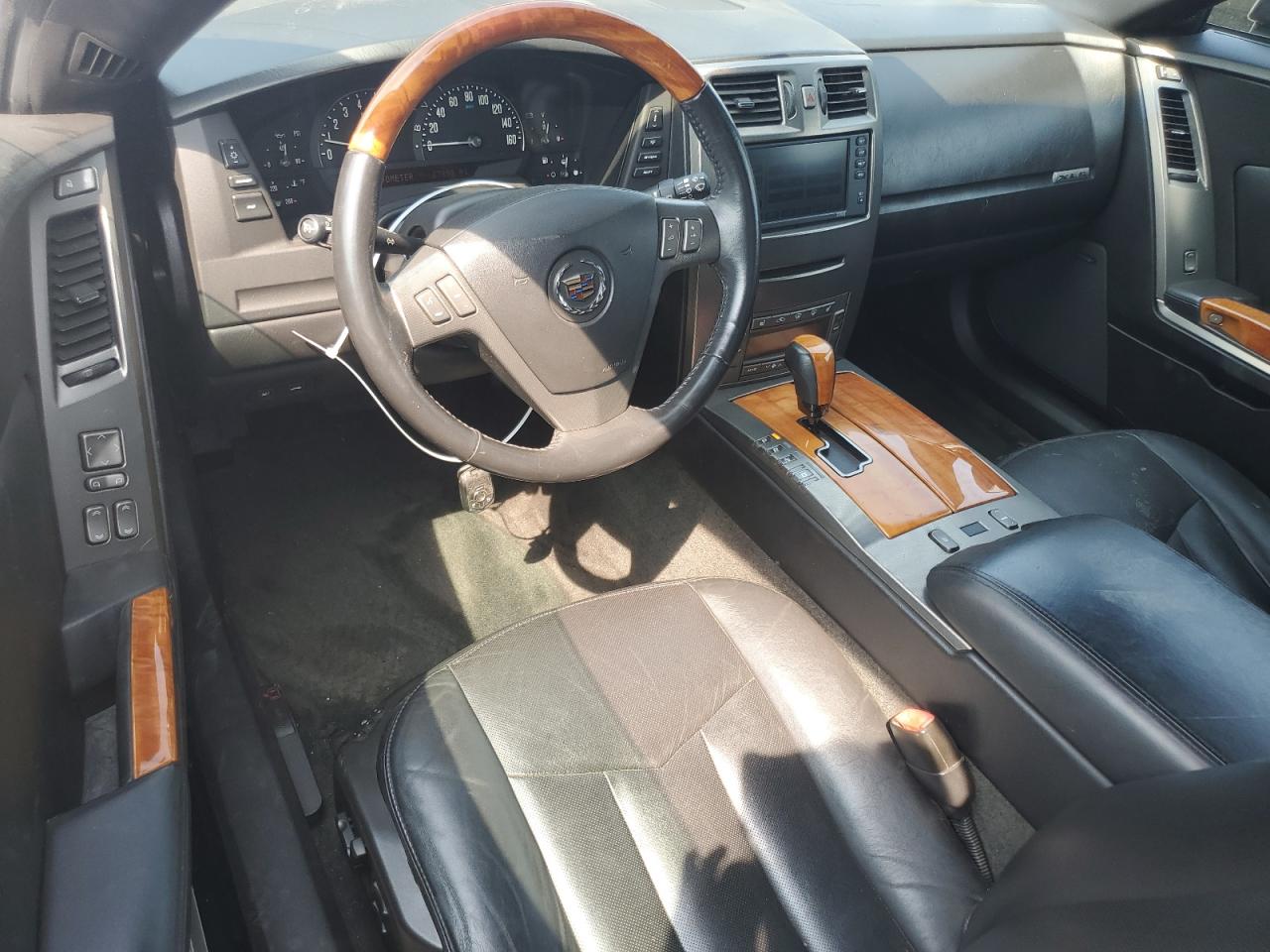 2004 Cadillac Xlr VIN: 1G6YV34A245601303 Lot: 57644265
