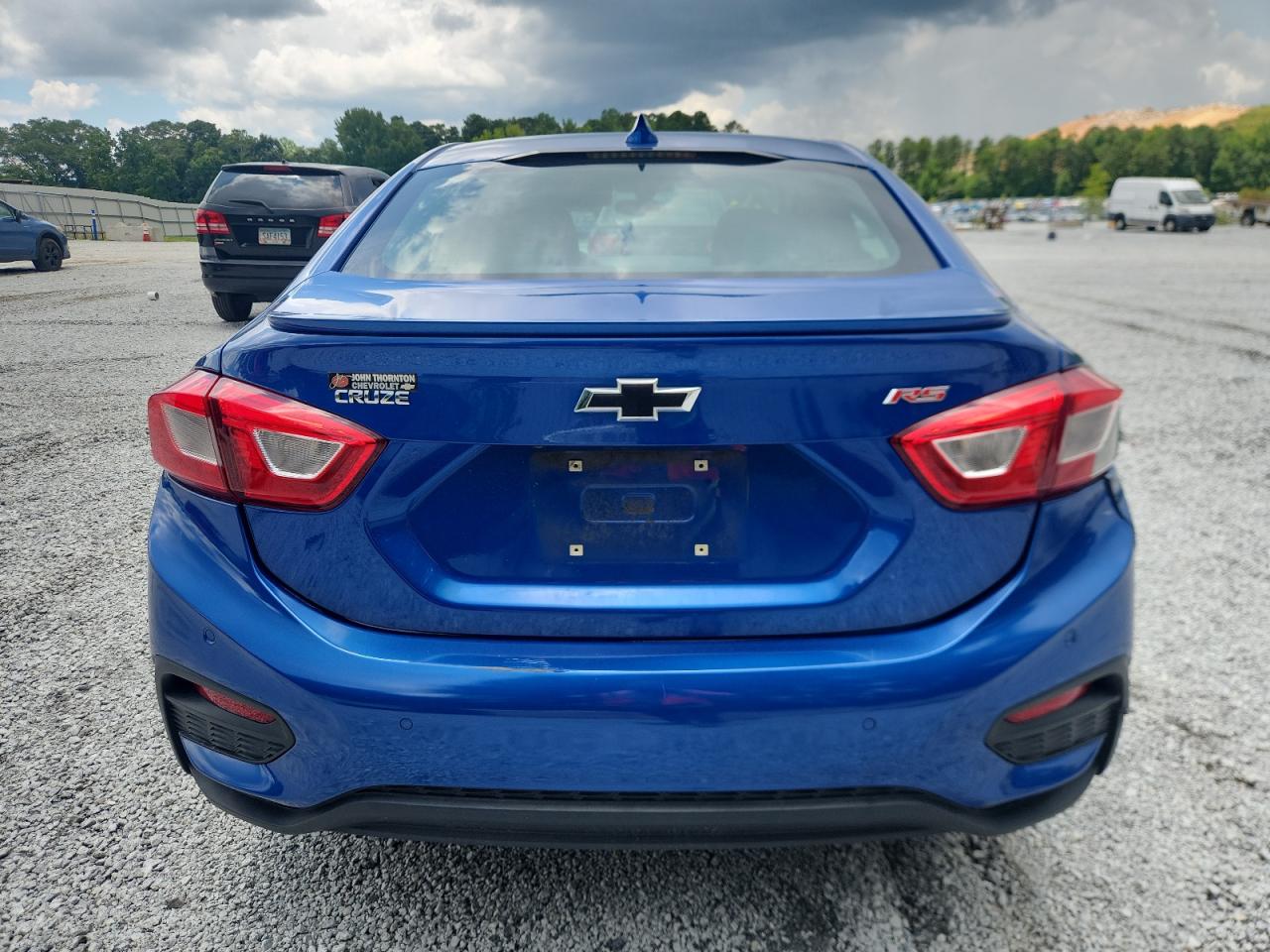 2019 Chevrolet Cruze Lt VIN: 1G1BE5SM7K7127001 Lot: 62895225