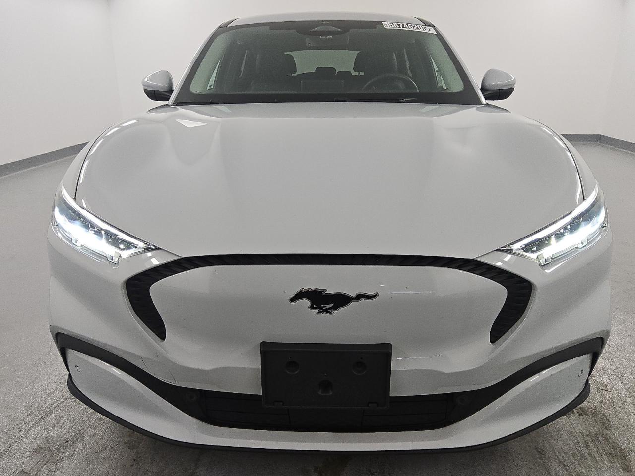 2021 Ford Mustang Mach-E Select продається в Van Nuys, CA - Minor Dent/Scratches