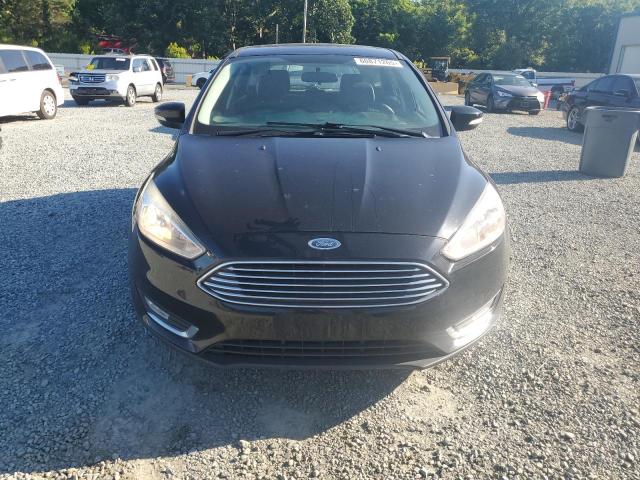  FORD FOCUS 2017 Czarny