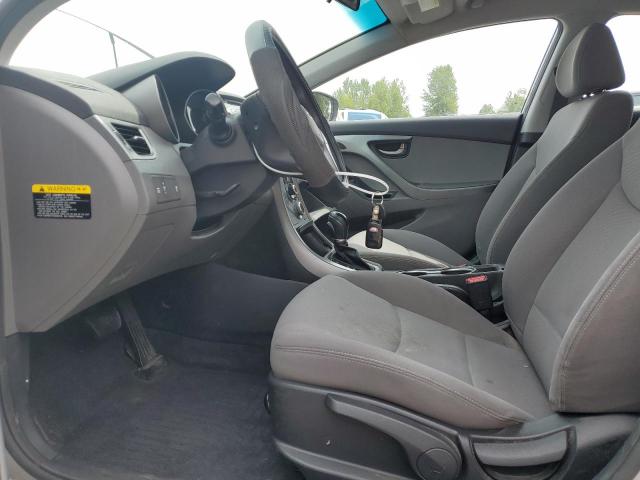  HYUNDAI ELANTRA 2016 Srebrny