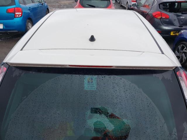 2013 FIAT PUNTO GBT