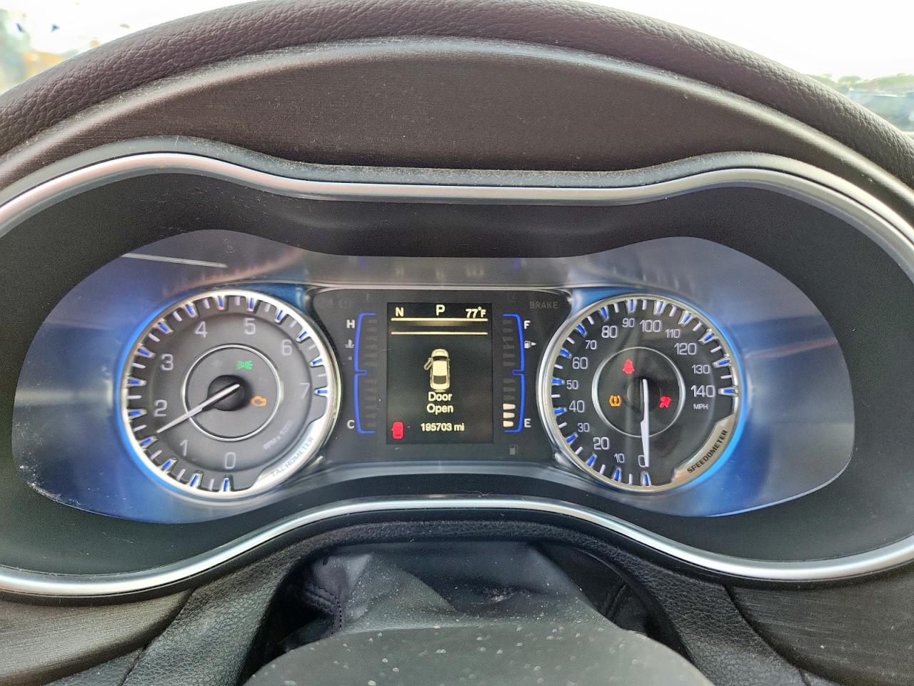 CHRYSLER 200 2016 VIN 1C3CCCAB5GN137135 фото 9