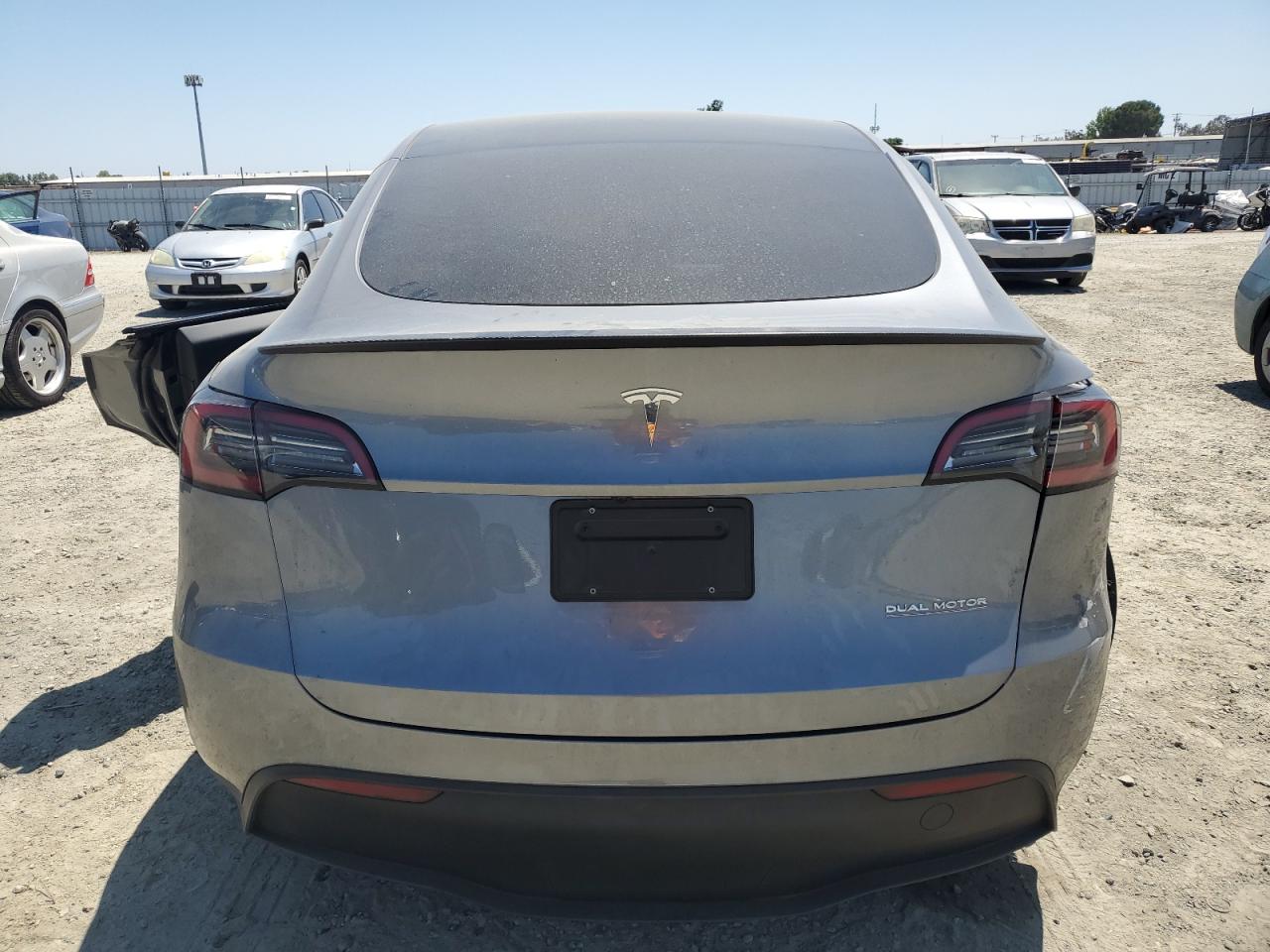 2024 Tesla Model Y VIN: 7SAYGDEF2RF152091 Lot: 62588285