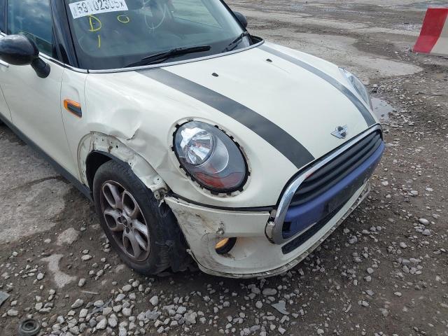 2016 MINI COOPER