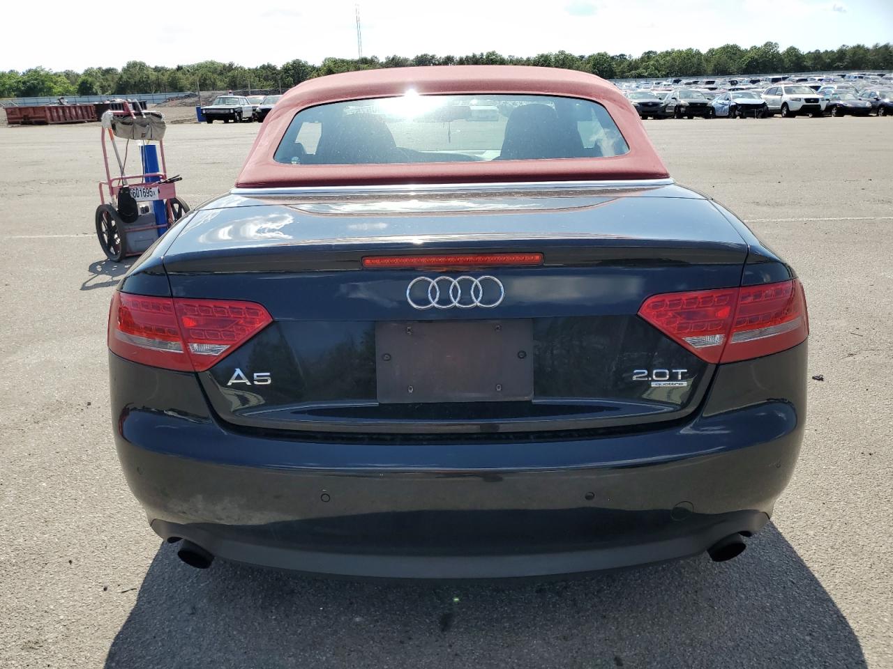 2011 Audi A5 Premium Plus VIN: WAULFAFH2BN017559 Lot: 62380575