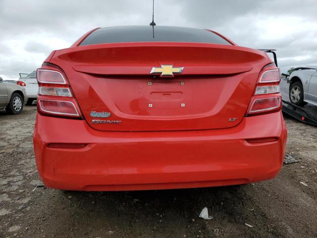  CHEVROLET SONIC 2018 Czerwony