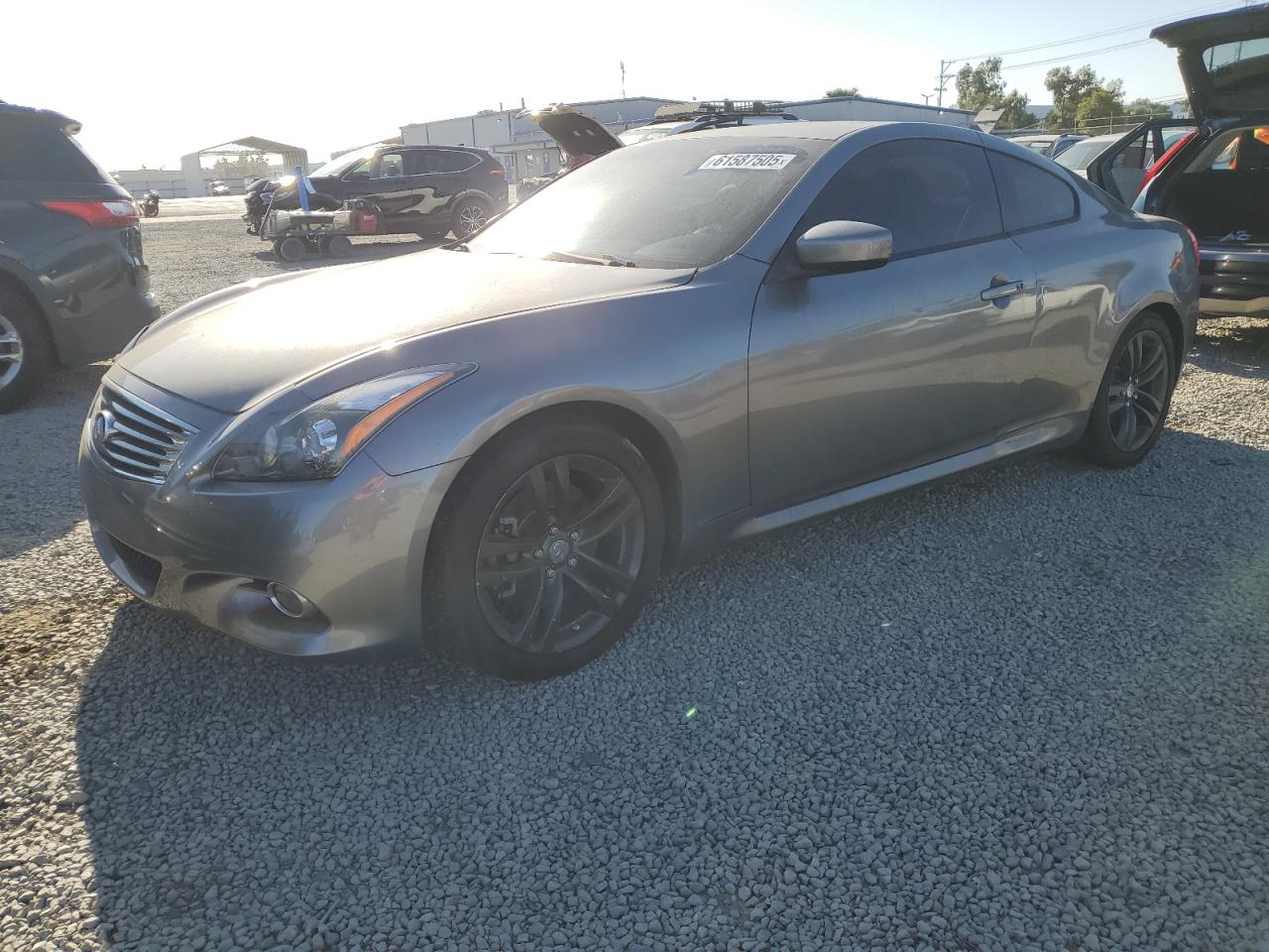 2014 Infiniti Q60 Journey zu verkaufen in San Diego, CA - Minor Dent/Scratches