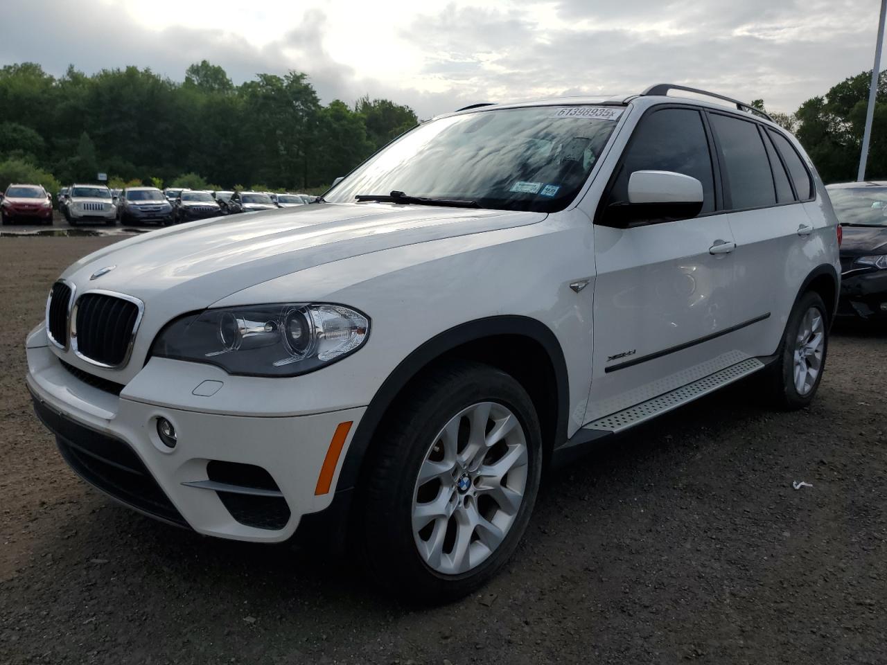 2013 Bmw X5 Xdrive35I for Sale in East Granby, CT - Minor Dent/Scratches