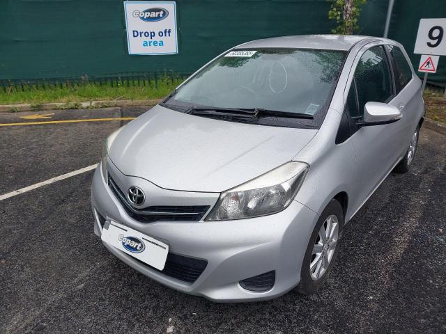 TOYOTA YARIS TR V 2012